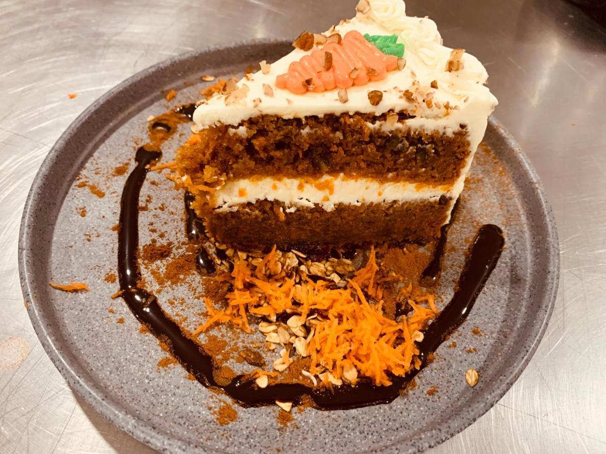 Real Hispano Valladolid  Exterior photo A carrot cake