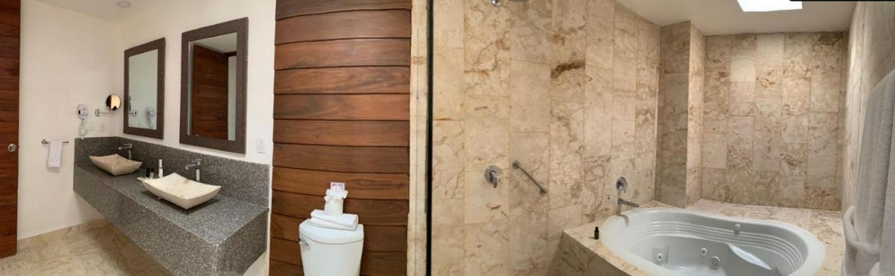 Real Hispano Valladolid  Exterior photo Bathroom at the hotel